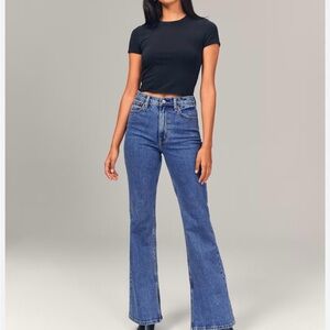 Abercrombie & Fitch Blue Flare Jeans/ ultra high rise